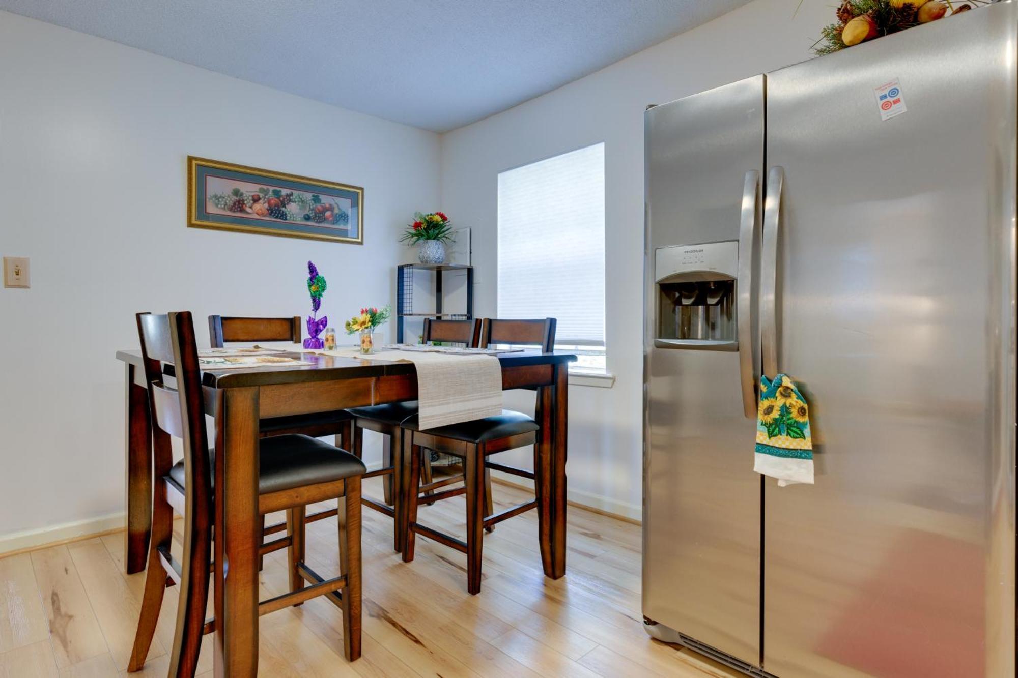 Stunning Gulfport Getaway About 1 Mi To The Beach Екстериор снимка